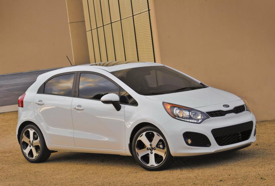  Kia Rio 5-Door 2011 года  (US) (фото 62 из 76)